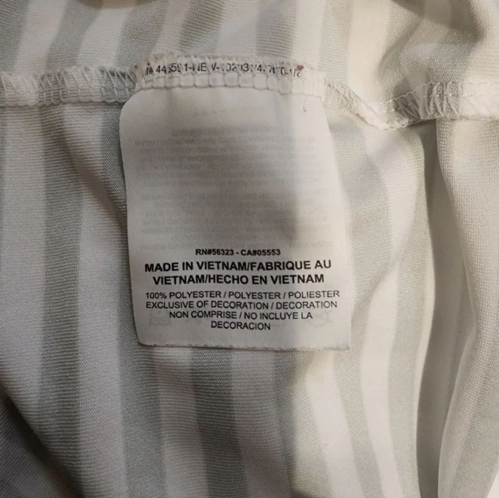 Nike 2 button striped golf polo Size‎ XL